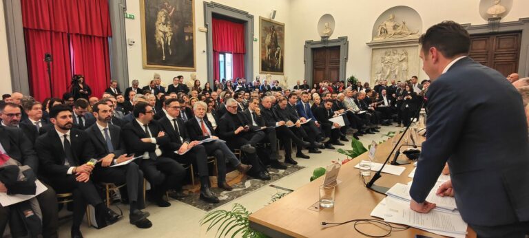 Il presidente di ANCI Sicilia al Consiglio nazionale dell’ANCI a Roma per affermare l’autonomia e la specificità dei comuni siciliani